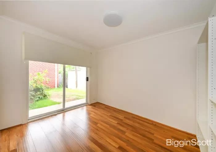 1/18 Risdon Drive, Notting Hill, VIC, Notting Hill - Thumbnail 5