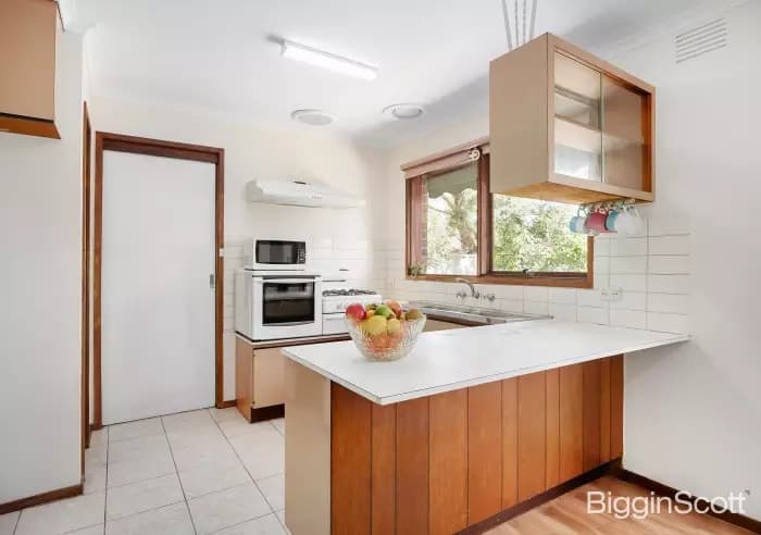 18 Compton Street, Mitcham, VIC, Mitcham - Thumbnail 4