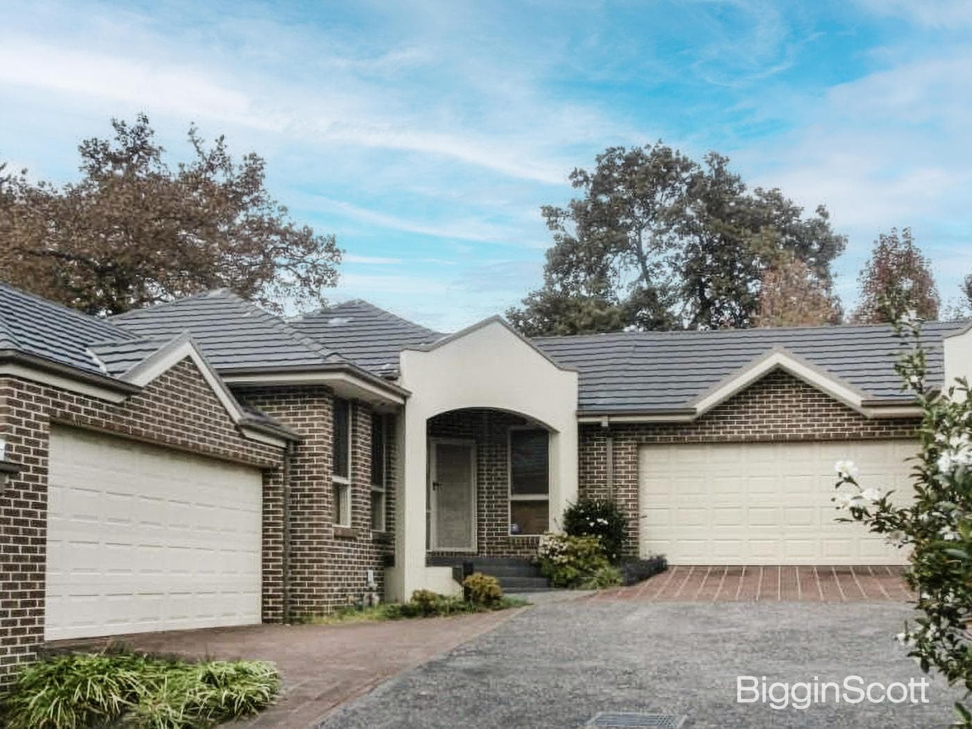 2/596-598 Waverley Road, Glen Waverley, VIC, Glen Waverley - Image 1