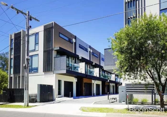 2/3 James Street, Bayswater, VIC, Bayswater - Thumbnail 3