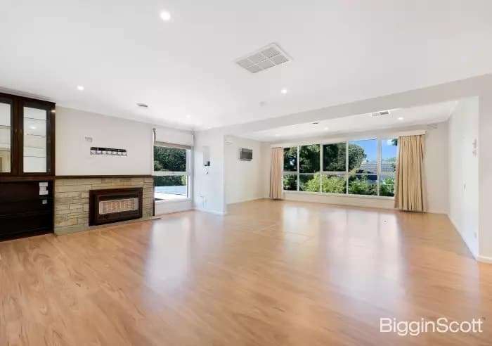 8 Susan Court, Mount Waverley, VIC, Mount Waverley - Thumbnail 3