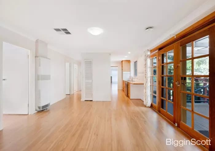 8 Susan Court, Mount Waverley, VIC, Mount Waverley - Thumbnail 5
