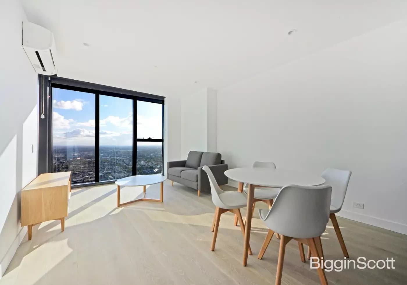 3910/160 Victoria Street, Carlton, VIC, Carlton - Thumbnail 2