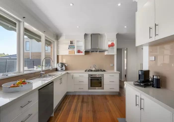 34 Rochdale Drive, Burwood East, VIC, Burwood East - Thumbnail 5