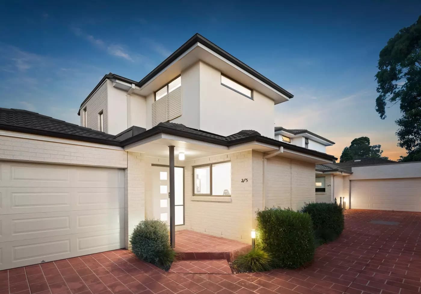 2/5 Denver Crescent, Rowville, VIC, Rowville - Thumbnail 2