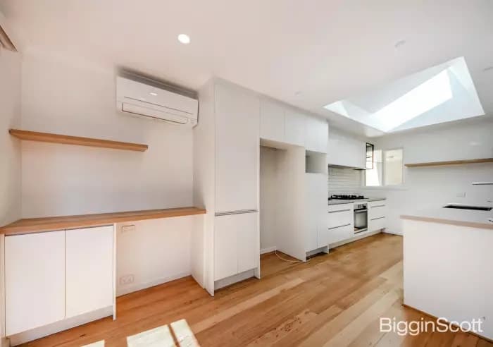 1/23 Warrigal Road, Surrey Hills, VIC, Surrey Hills - Thumbnail 5