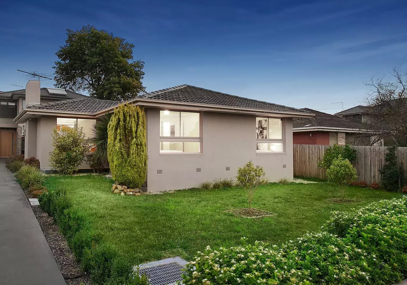 1/22 Eildon Road, Ashwood, VIC, Ashwood - Thumbnail 2