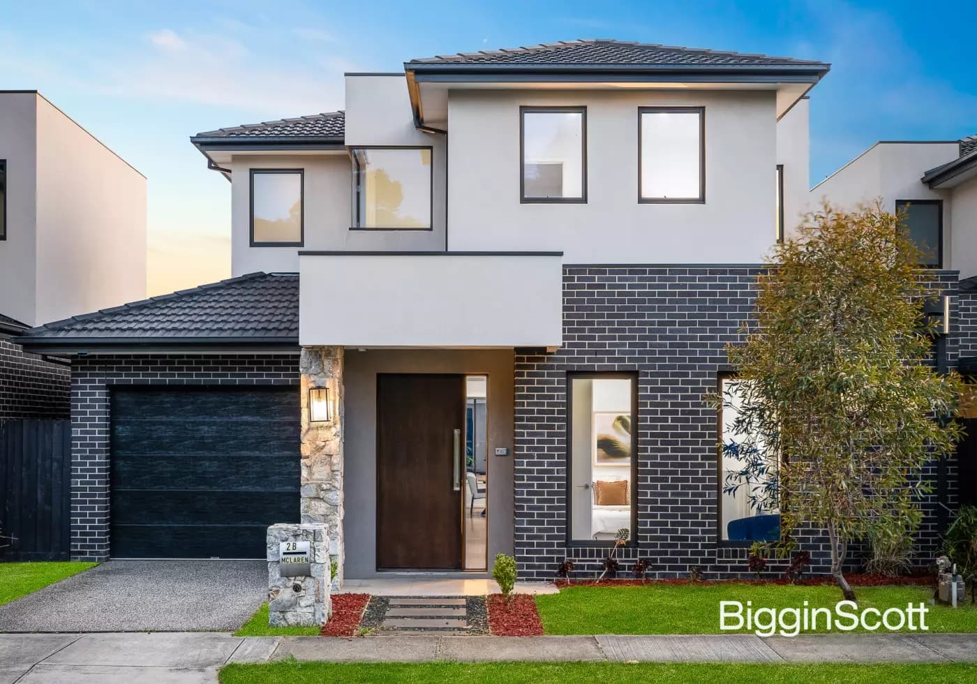 2/2 Mclaren Street, Mount Waverley, VIC, Mount Waverley - Thumbnail 2