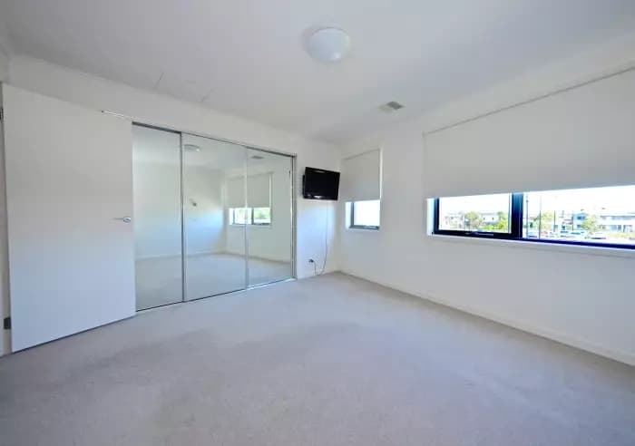16 Bloom Avenue, Wantirna South, VIC, Wantirna South - Thumbnail 5