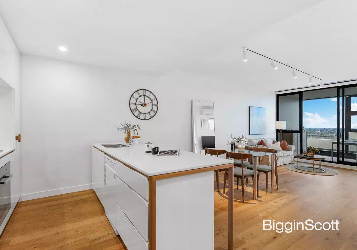 823/642 Doncaster Road, Doncaster, VIC, Doncaster - Thumbnail 2