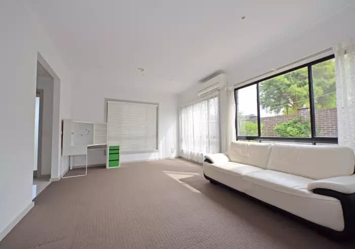 1/18 Hunter Street, Glen Waverley, VIC, Glen Waverley - Thumbnail 5