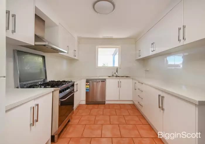 40 Tudawali Crescent, Wheelers Hill, VIC, Wheelers Hill - Thumbnail 5