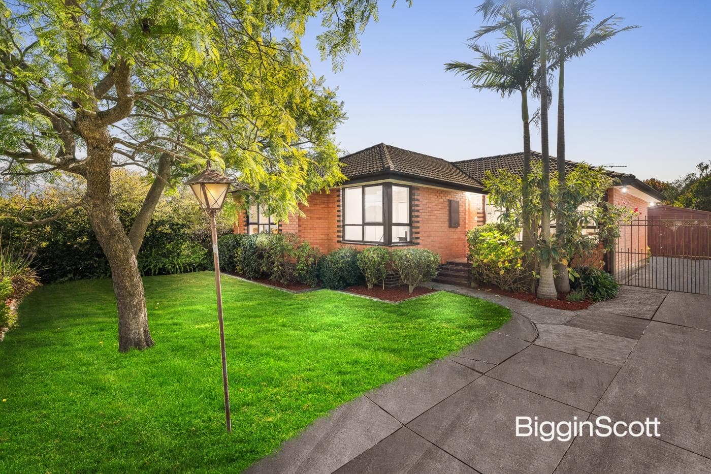 13 Cappella Court, Glen Waverley, VIC, Glen Waverley - Image 1