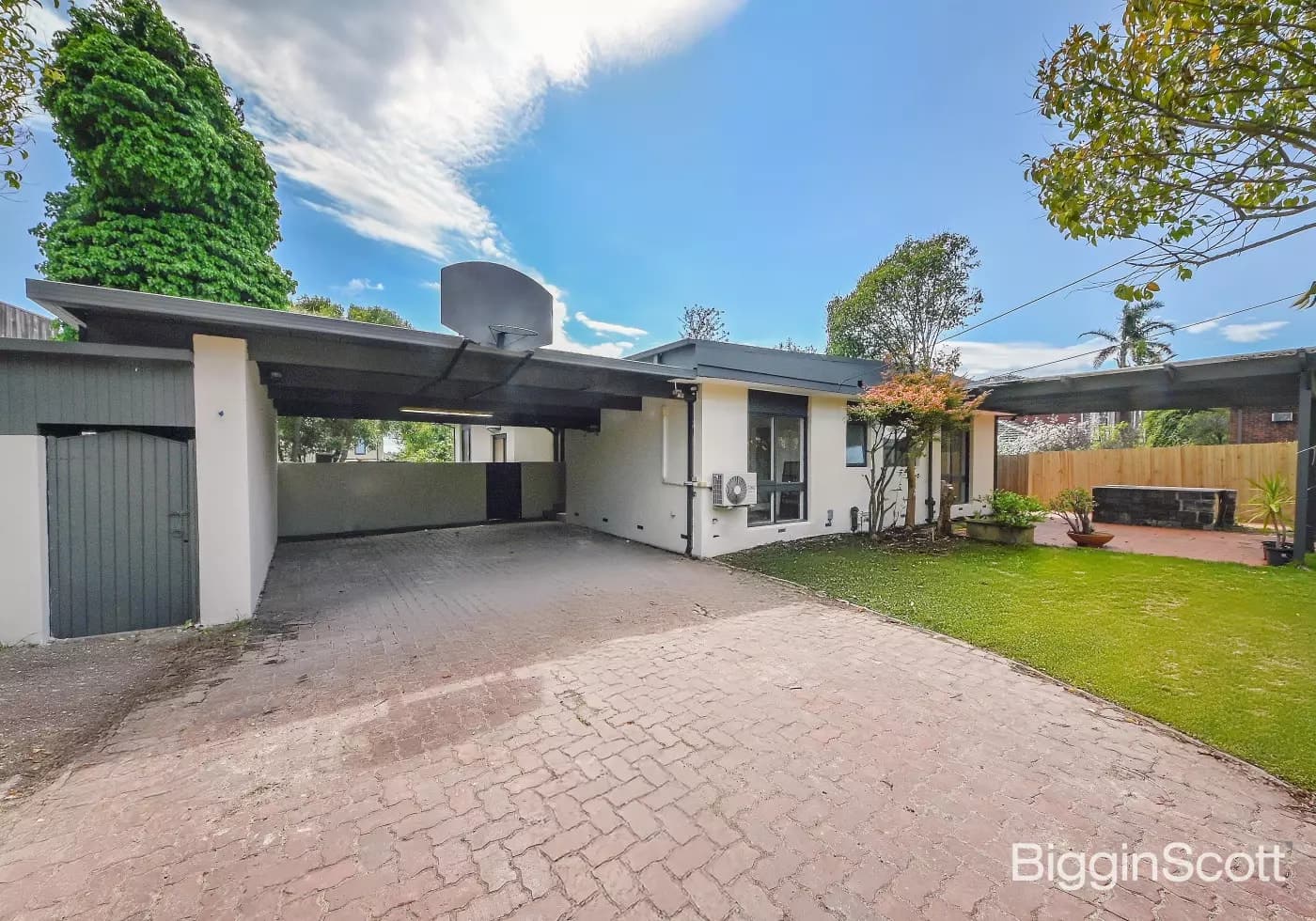 11 Newton Grove, Glen Waverley, VIC, Glen Waverley - Thumbnail 2