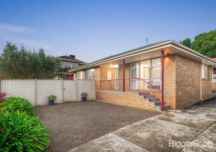 1/4 Joyce Avenue, Glen Waverley, VIC, Glen Waverley - Thumbnail 3
