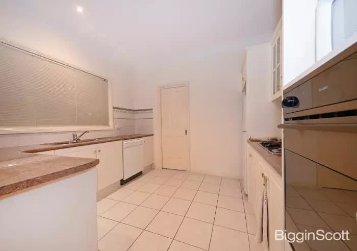 2/46 Muir Street, Mount Waverley, VIC, Mount Waverley - Thumbnail 4