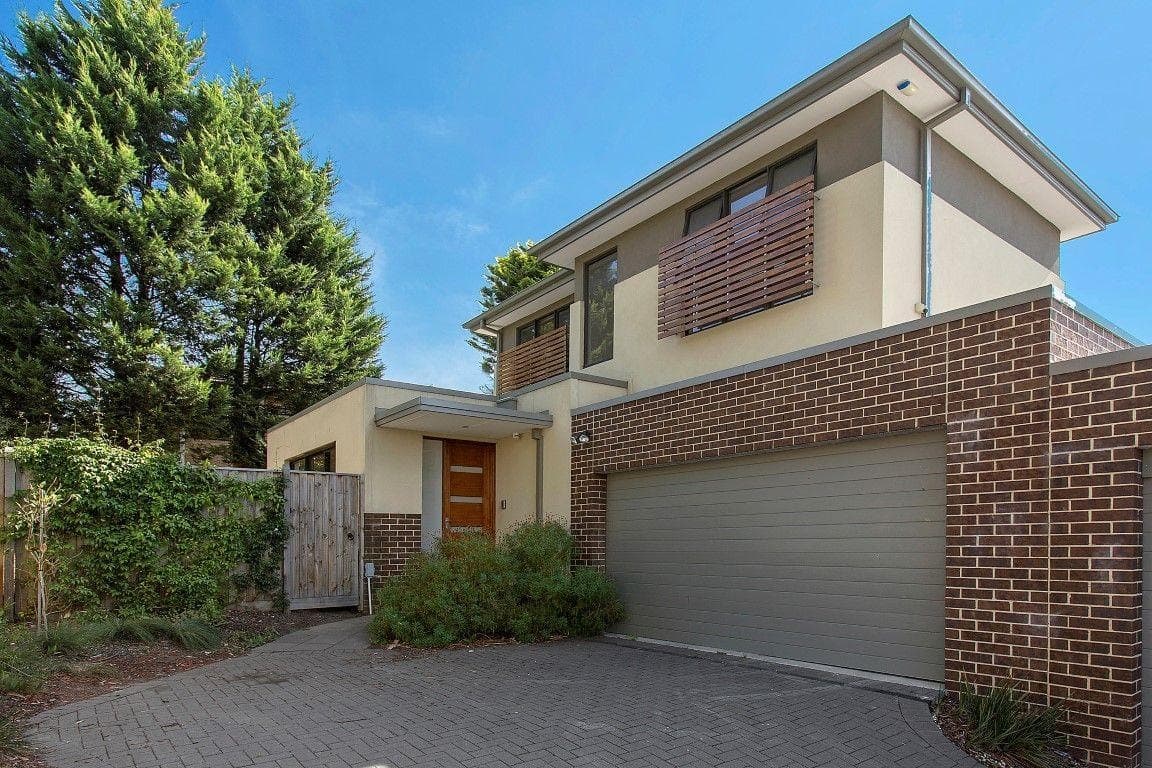 3/7 Johnston Street, Burwood, VIC, Burwood - Image 1