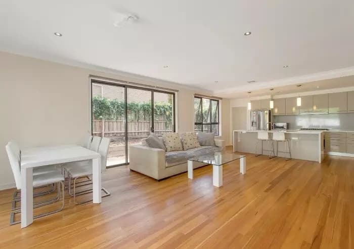 3/7 Johnston Street, Burwood, VIC, Burwood - Thumbnail 3