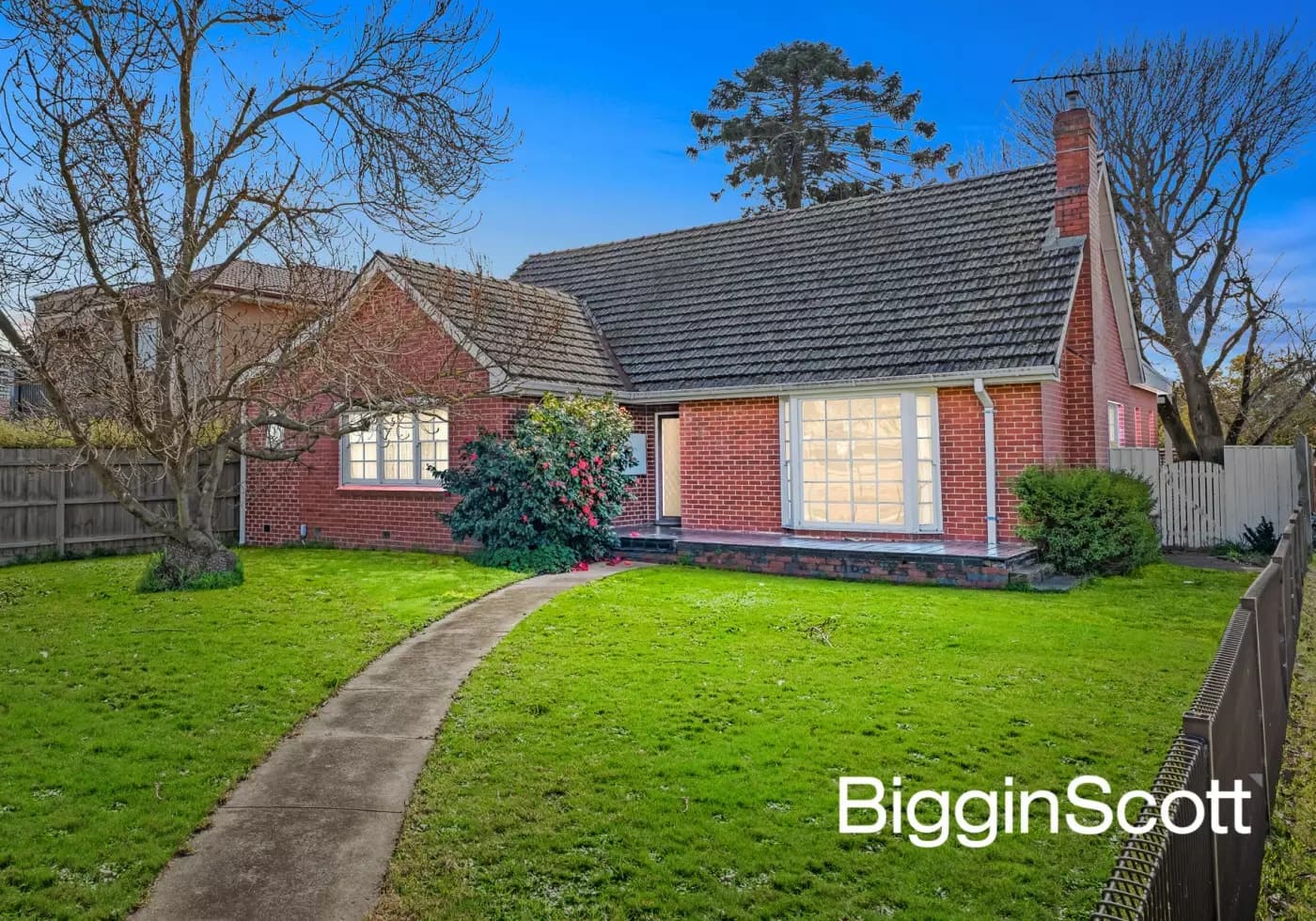 9 Glen Road, Glen Waverley, VIC, Glen Waverley - Thumbnail 2