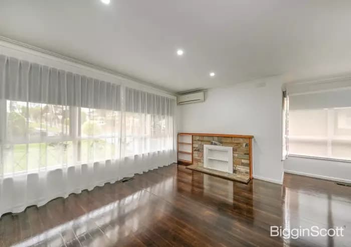33 Rochdale Drive, Burwood East, VIC, Burwood East - Thumbnail 3