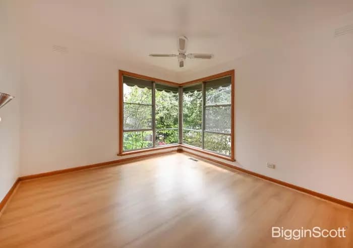 40 Greenways Road, Glen Waverley, VIC, Glen Waverley - Thumbnail 3