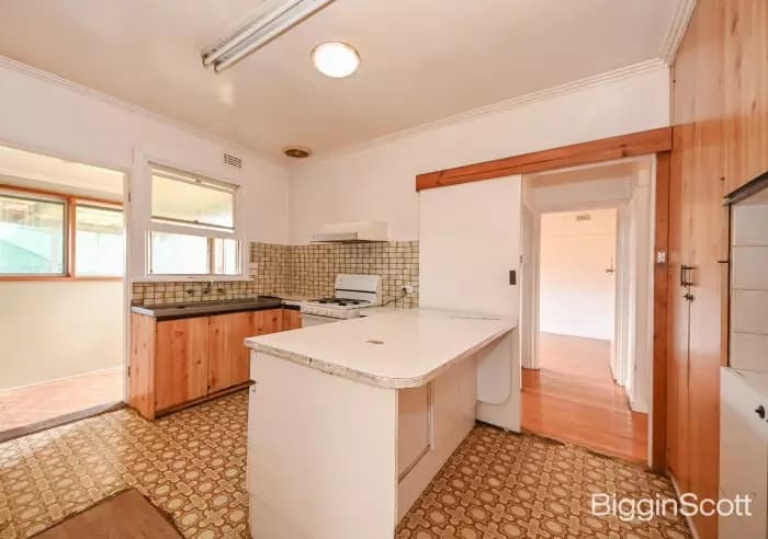 12 Webb Avenue, Springvale, VIC, Springvale - Thumbnail 4