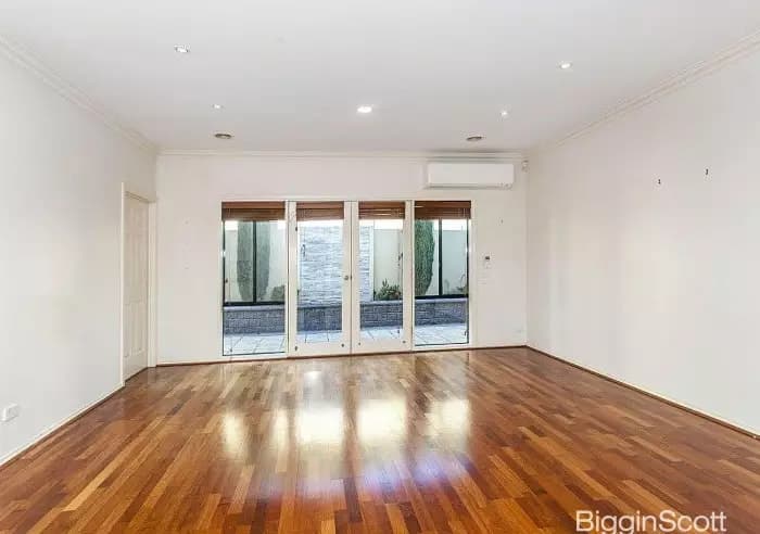 2/900 High Street Road, Glen Waverley, VIC, Glen Waverley - Thumbnail 4