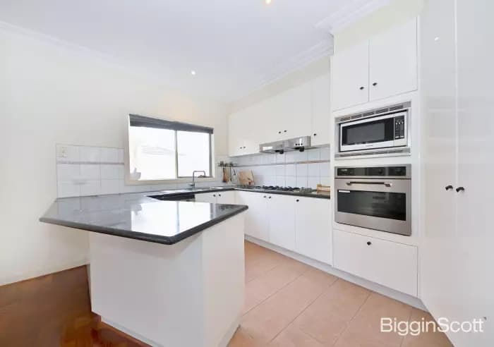 1/3 Garrisson Drive, Glen Waverley, VIC, Glen Waverley - Thumbnail 4