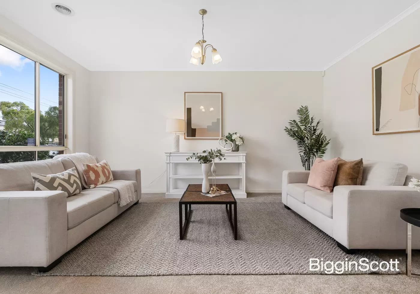 1/3 Melaleuca Drive, Glen Waverley, VIC, Glen Waverley - Thumbnail 2