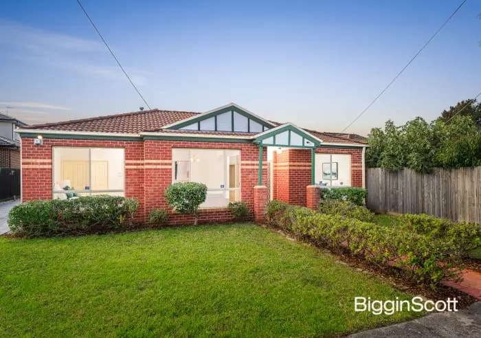 1/3 Melaleuca Drive, Glen Waverley, VIC, Glen Waverley - Thumbnail 3
