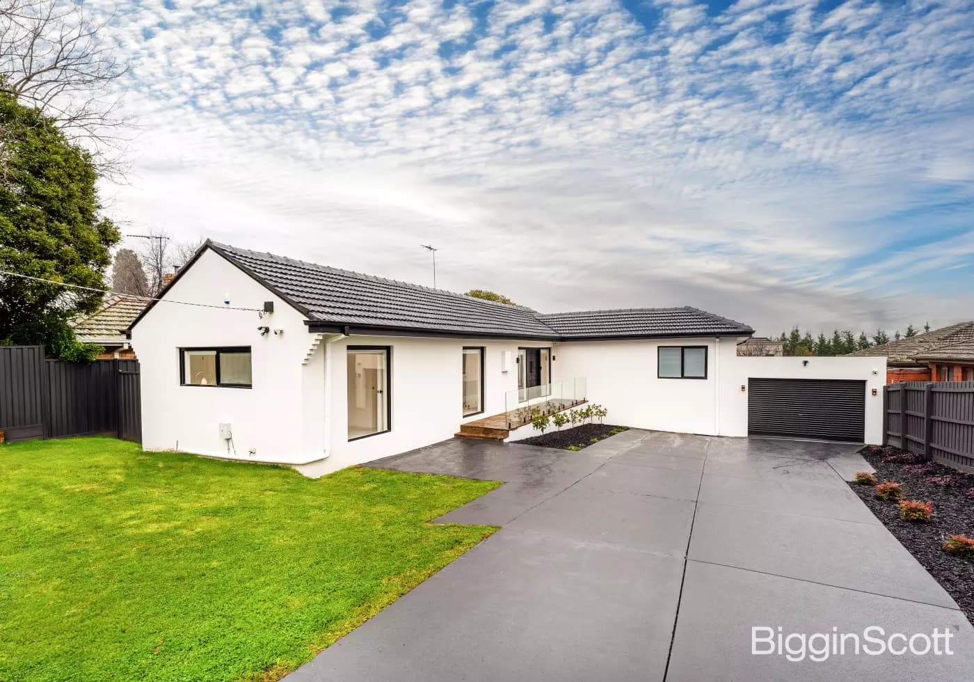 202 Warrigal Road, Camberwell, VIC, Camberwell - Thumbnail 2