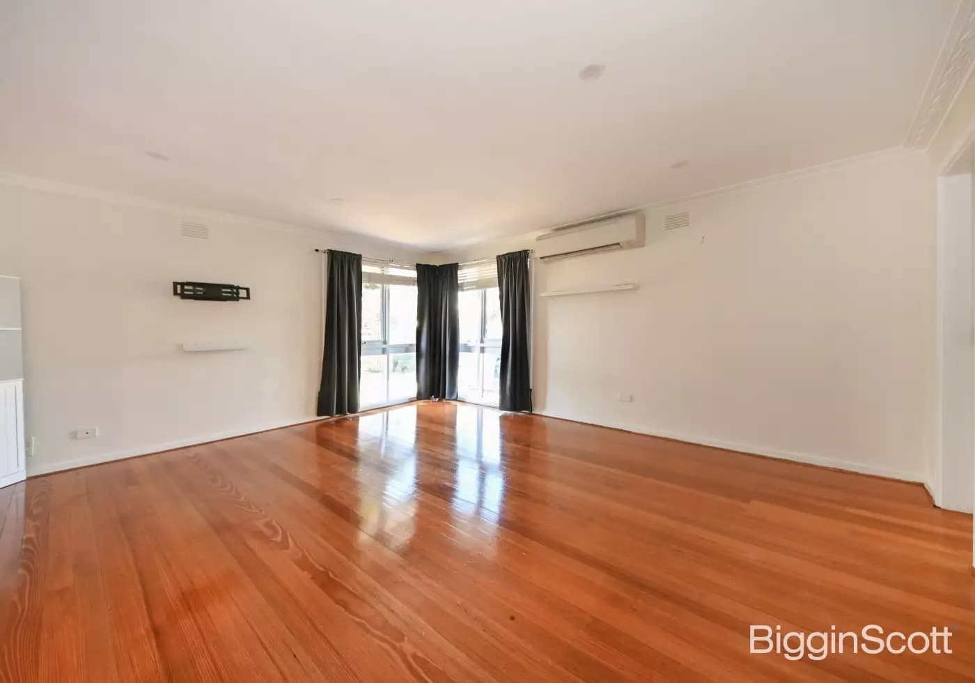39 Clayton Road, Oakleigh East, VIC, Oakleigh East - Thumbnail 2