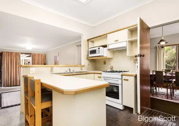 31 Hunter Street, Glen Waverley, VIC, Glen Waverley - Thumbnail 3