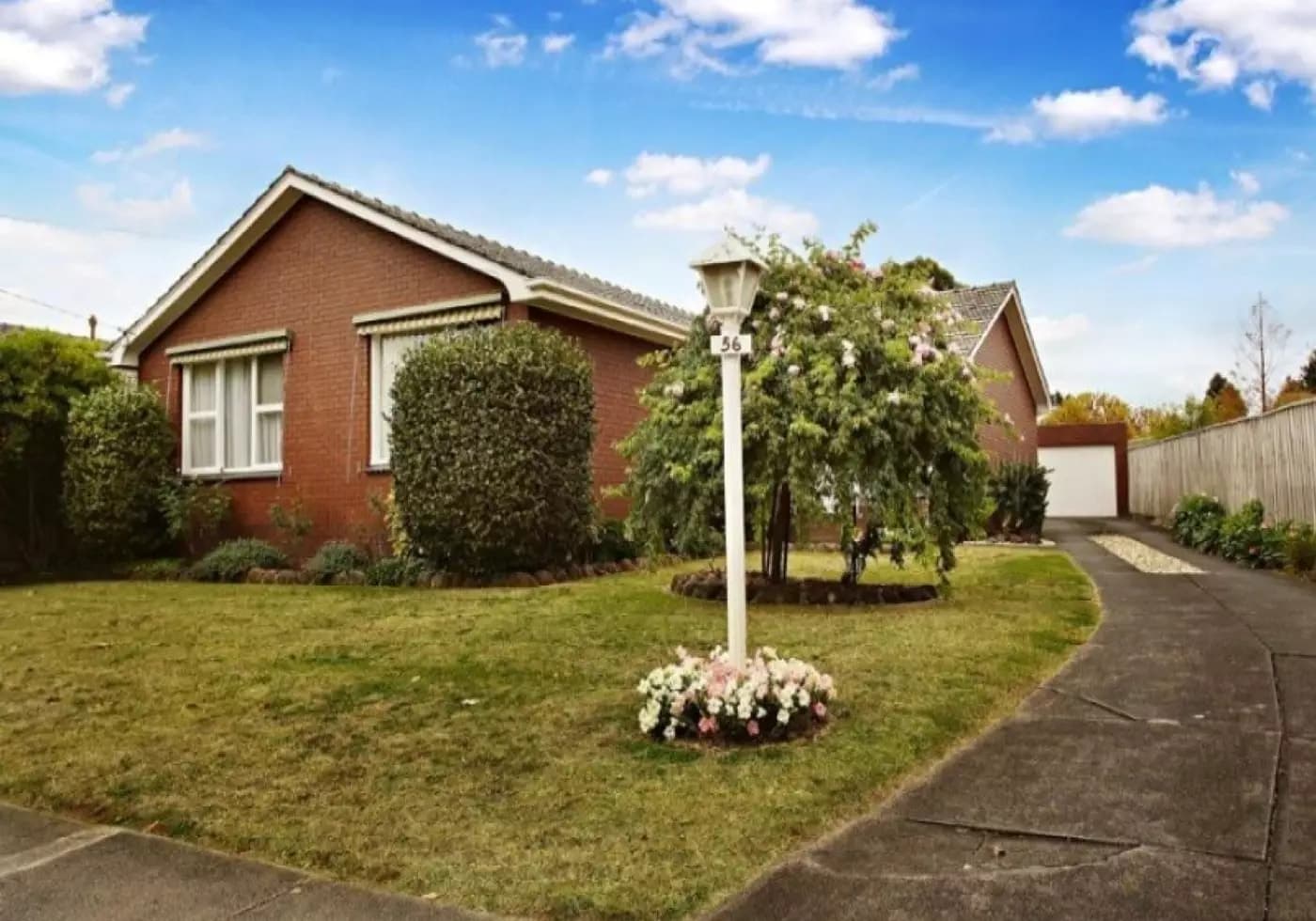 56 Jacqueline Road, Mount Waverley, VIC, Mount Waverley - Thumbnail 2