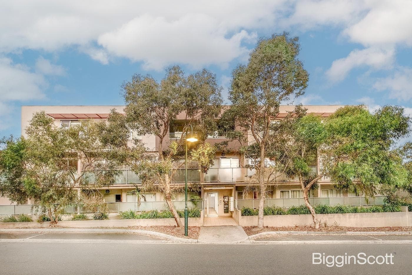 15/213 Normanby Road, Notting Hill, VIC, Notting Hill - Image 1