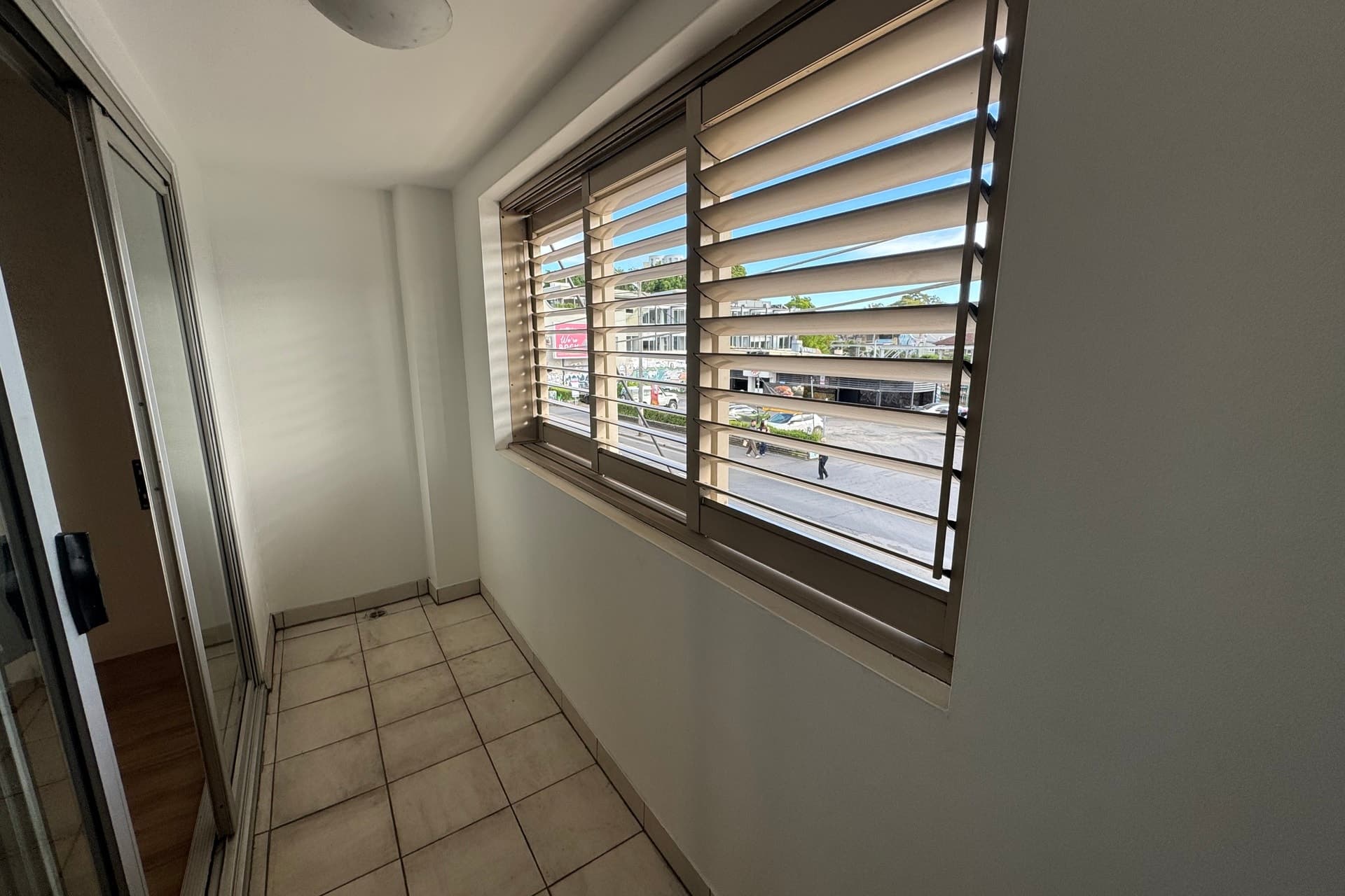 3/8-10 Enmore Road, Newtown, Newtown - Thumbnail 2
