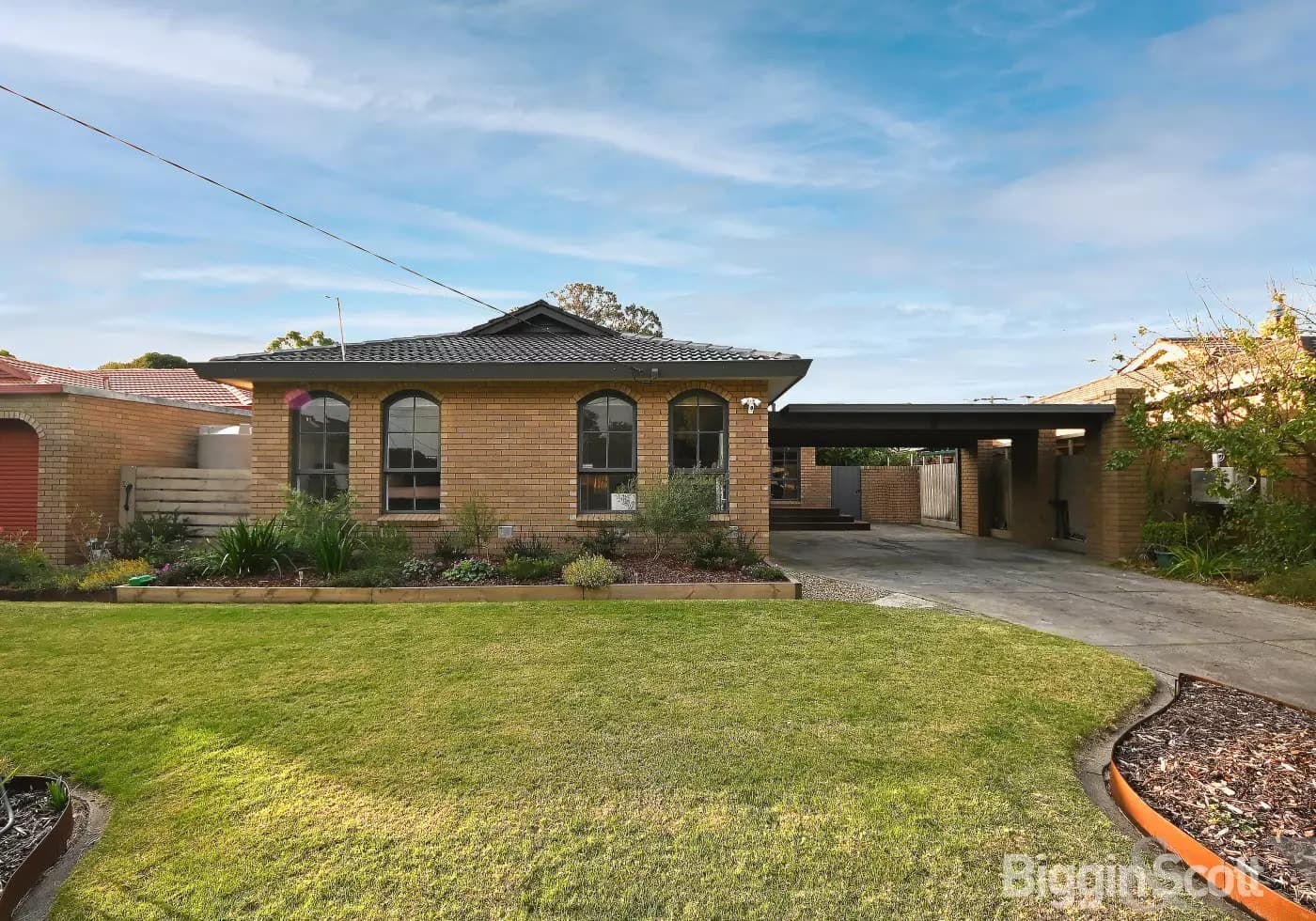 9 Radleigh Drive, Wheelers Hill, VIC, Wheelers Hill - Thumbnail 2