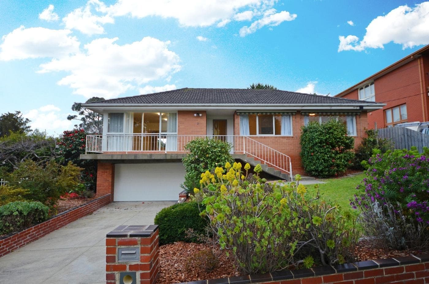 5 Trent Court, Notting Hill, VIC, Notting Hill - Image 1