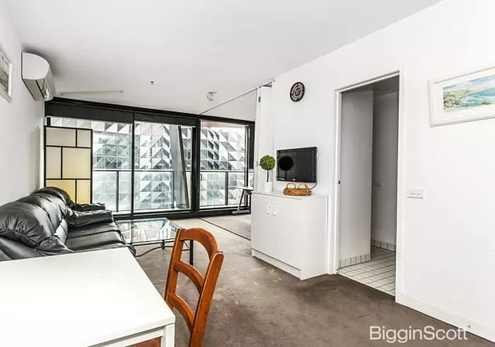 1302/31 A'Beckett Street, Melbourne, VIC, Melbourne - Thumbnail 4