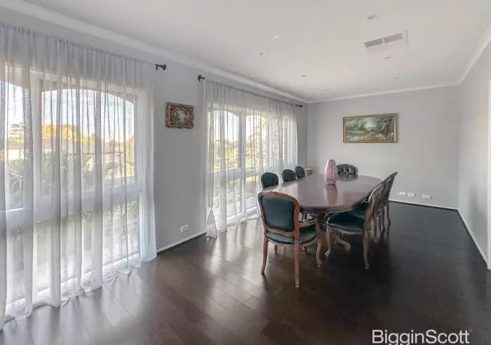 5 Selbourne Way, Mulgrave, VIC, Mulgrave - Thumbnail 3