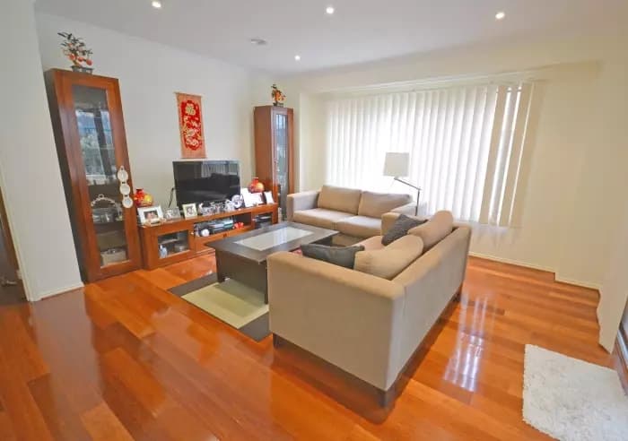 4 Thomas Arnold Avenue, Glen Waverley, VIC, Glen Waverley - Thumbnail 4