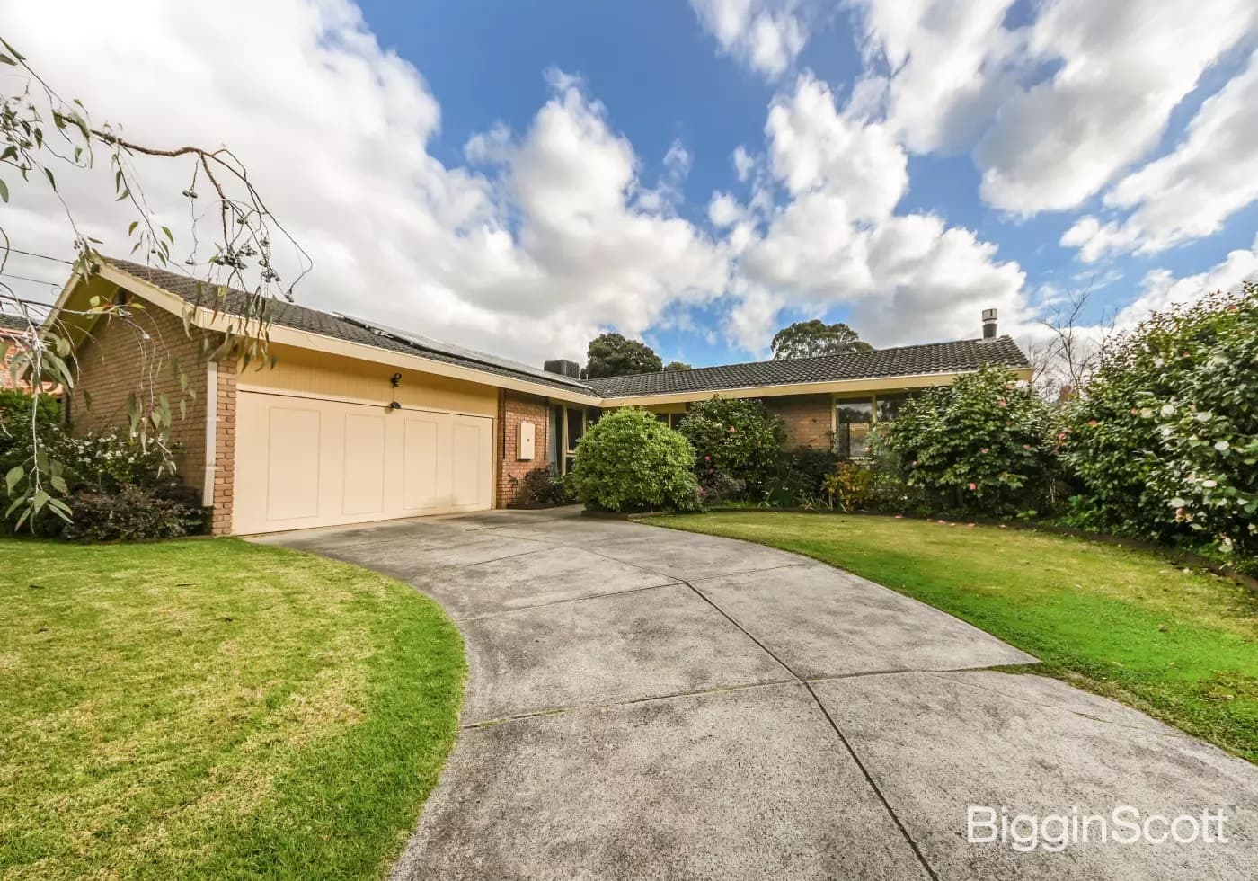 14 Appletree Drive, Glen Waverley, VIC, Glen Waverley - Thumbnail 2