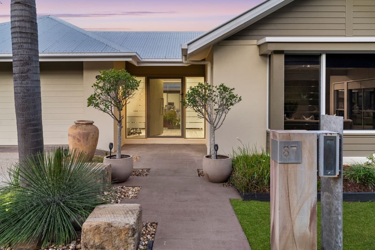 87 Mossvale Drive, Wakerley QLD 4154, Wakerley - Thumbnail 4