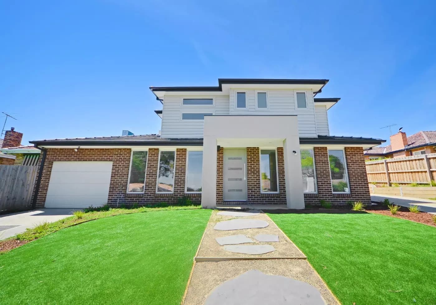 1/11 Renown Street, Burwood, VIC, Burwood - Thumbnail 2