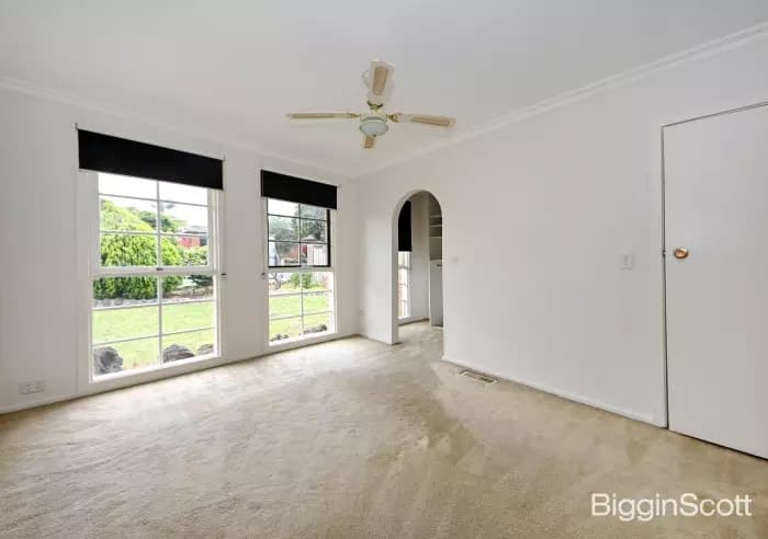 6 Mackellar Avenue, Wheelers Hill, VIC, Wheelers Hill - Thumbnail 3