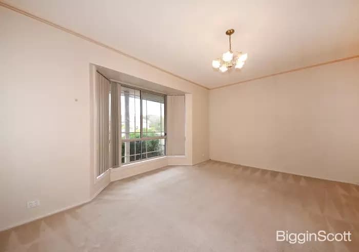 1/19 Hunter Street, Glen Waverley, VIC, Glen Waverley - Thumbnail 3