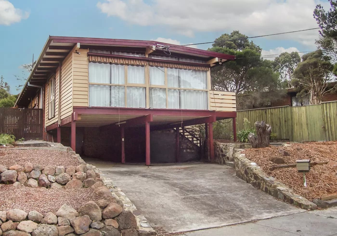 33 Brynor Crescent, Glen Waverley, VIC, Glen Waverley - Thumbnail 2