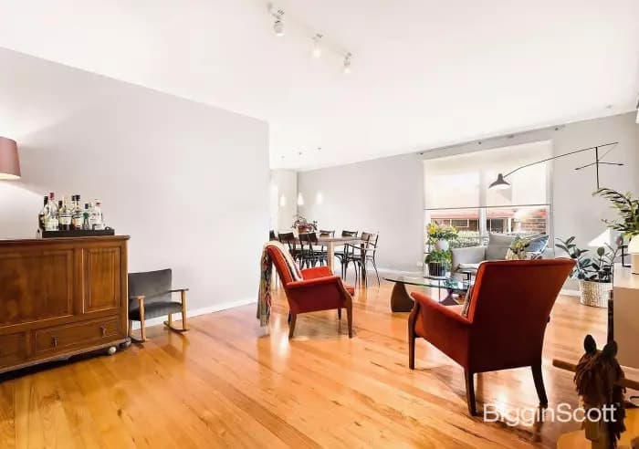 16 Calderwood Avenue, Wheelers Hill, VIC, Wheelers Hill - Thumbnail 3