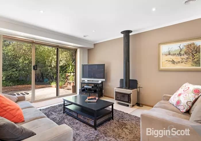 2 Bottlebrush Court, Wheelers Hill, VIC, Wheelers Hill - Thumbnail 4