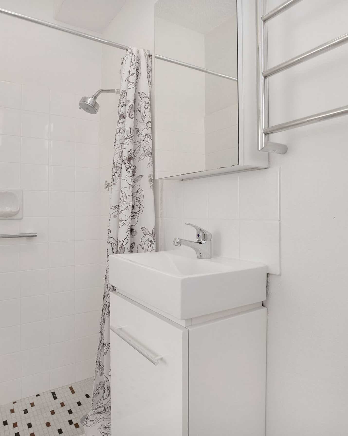 13/147 Brougham Street Woolloomooloo, Woolloomooloo - Thumbnail 4